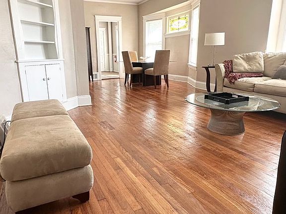 4th image of 1555 E 118th St #1551
