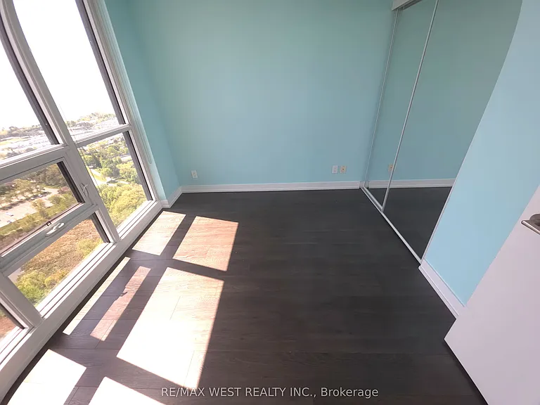 2212 Lake Shore Blvd W #3301 — Photo 21