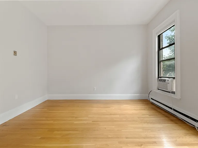 182 W Brookline St #3 — Photo 20