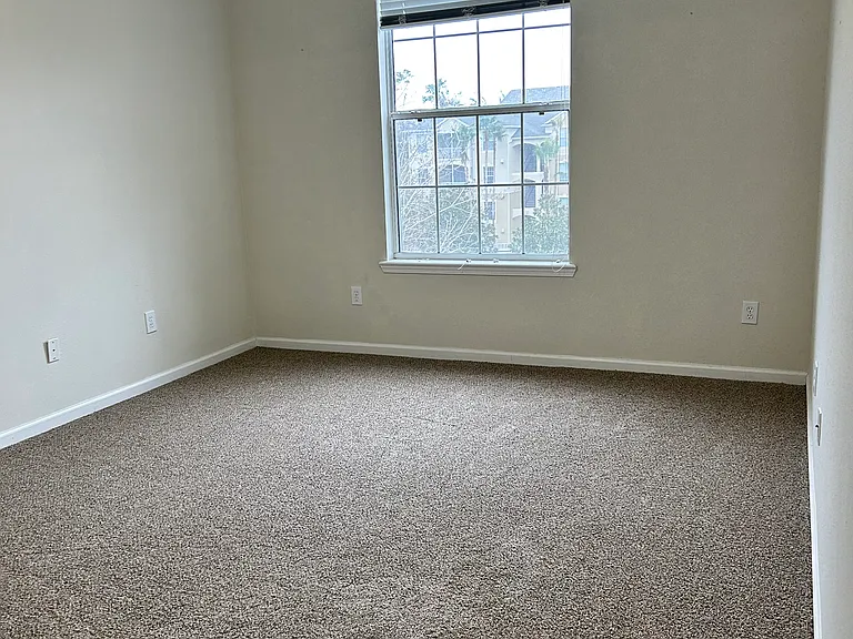 7801 Point Meadows Dr — Photo 25