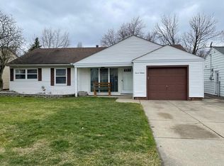 1116 Ranchland Dr, Mayfield Heights, OH 44124