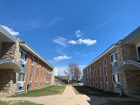 2nd image of 5904 50th Ave APT 14