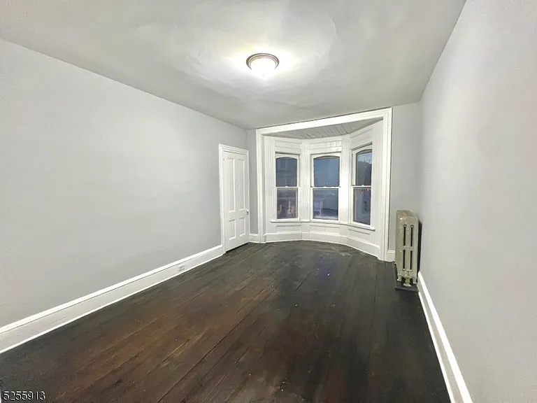 507 S Main St — Photo 9
