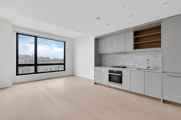 Rented by Bond New York | media 3