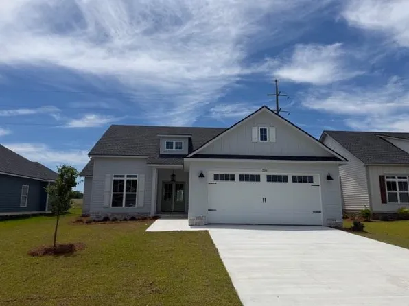 206 Baell Trace Ct, Moultrie, GA 31788