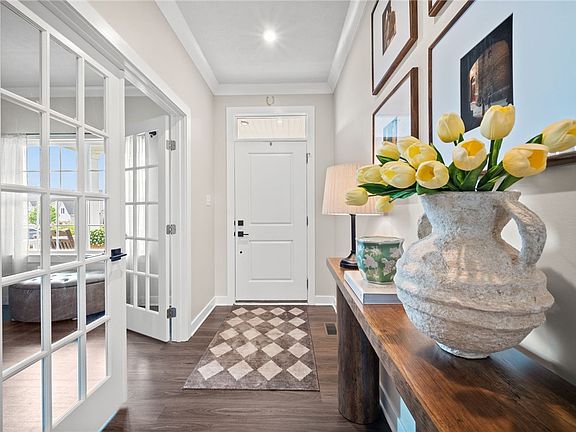 3rd image of 240 Regency Dr