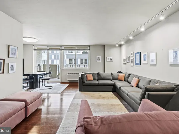 1901 John F Kennedy Blvd #1104-05, Philadelphia, PA 19103