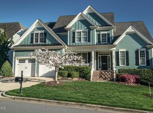 620 Peach Orchard Pl, Cary, NC 27519