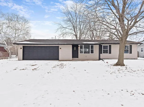 2031 Terry LANE, De Pere, WI 54115