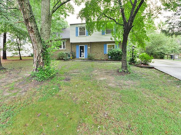 3rd image of 4206 N Lakefront Dr
