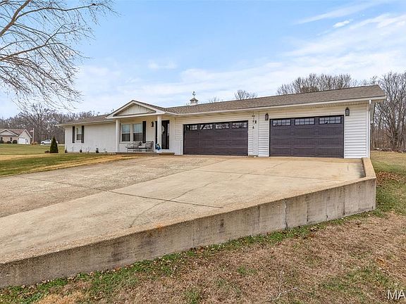4th image of 10108 Grassy Meadow Ln