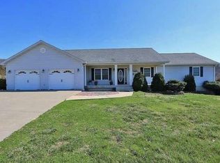 1206 Meadow Lake Ln, Park Hills, MO 63601