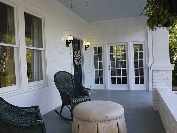 Covered Front Porch