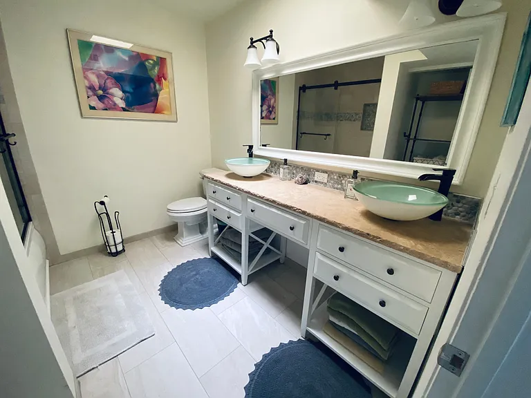1074 Miramonte Dr — Photo 15