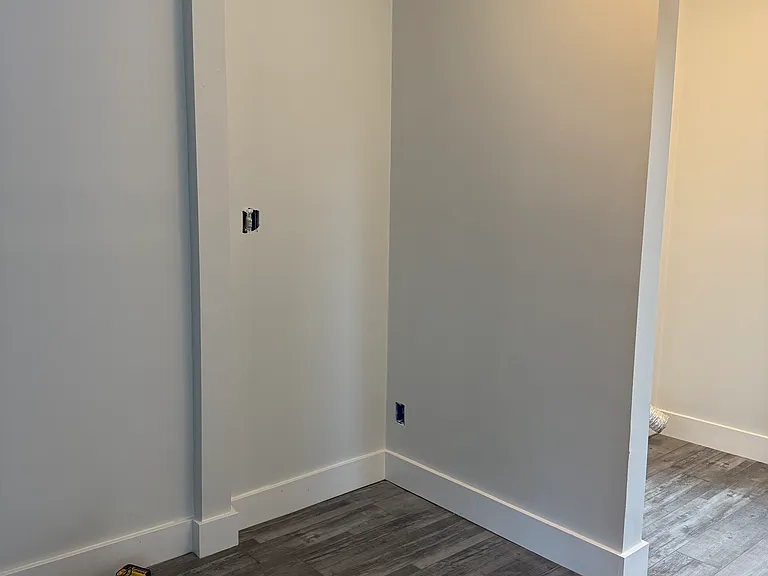 320 E Burd St #A — Photo 10