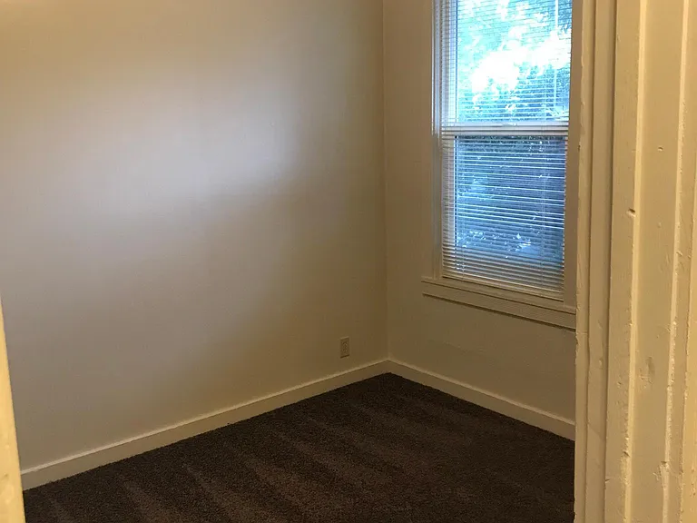 812 Riverside Ave #A — Photo 9
