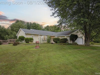1355 E Sawdust Corners Rd, Lapeer, MI, 48446