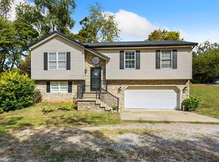 3050 Meister Rd SW, Lancaster, OH 43130