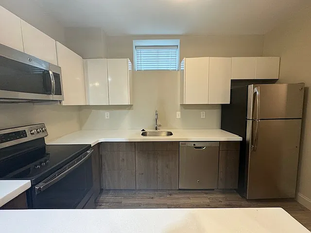 780 Farmington Ave #A — Photo 10