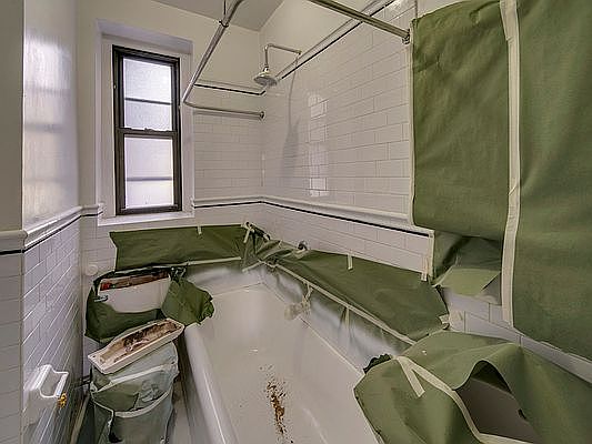3rd image of 86-02 Park Ln S #3B3