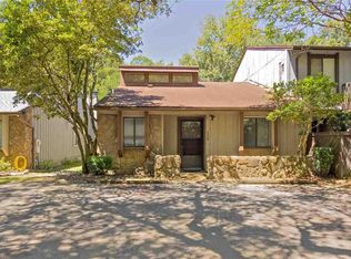 6065 Hilburn Rd, Pensacola, FL 32504