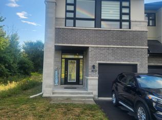 829 Brian Good Ave, Ottawa, ON K4M 0N6