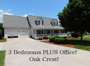 215 Sweetbriar St, North Wilkesboro, NC 28659