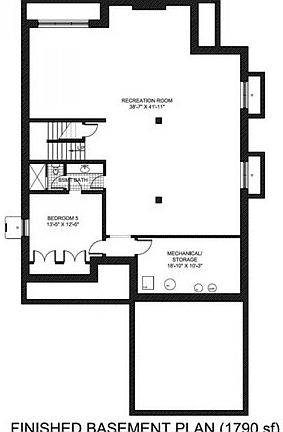 5th image of 2136 Washington Ave