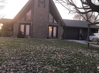 100 W Williams St, Fort Branch, IN 47648