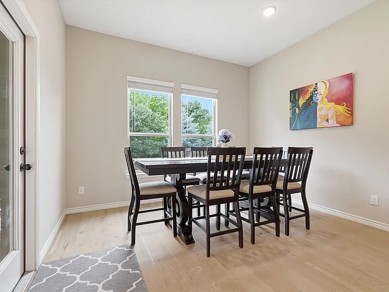 616 Lake Cove Dr — Photo 13