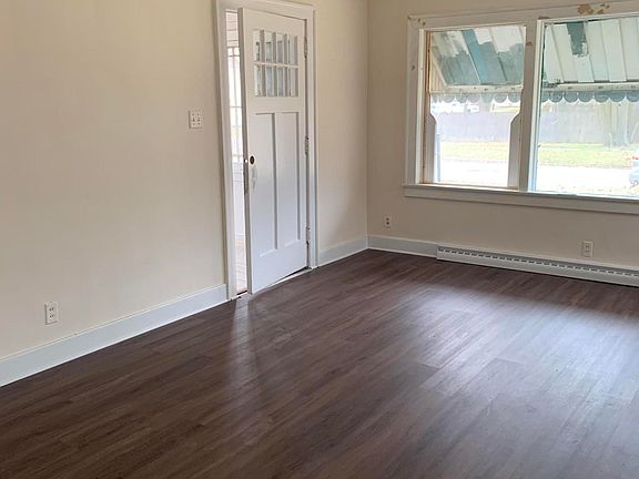 4th image of 1291 Ogden Ave