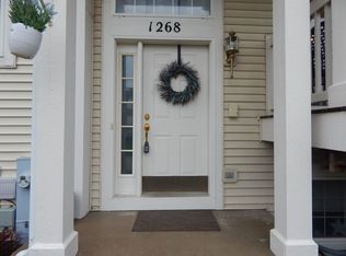 1268 Derry Ln #1268, Pingree Grove, IL 60140