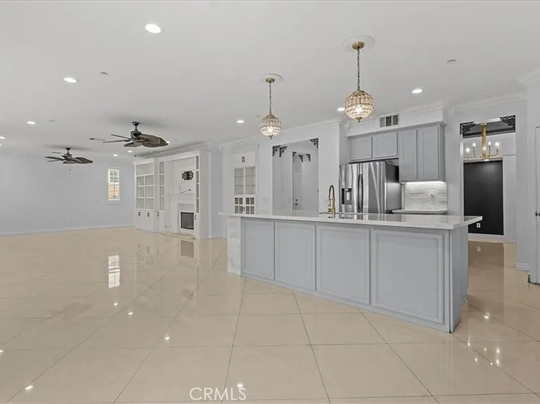 5448 Turin Way — Photo 8