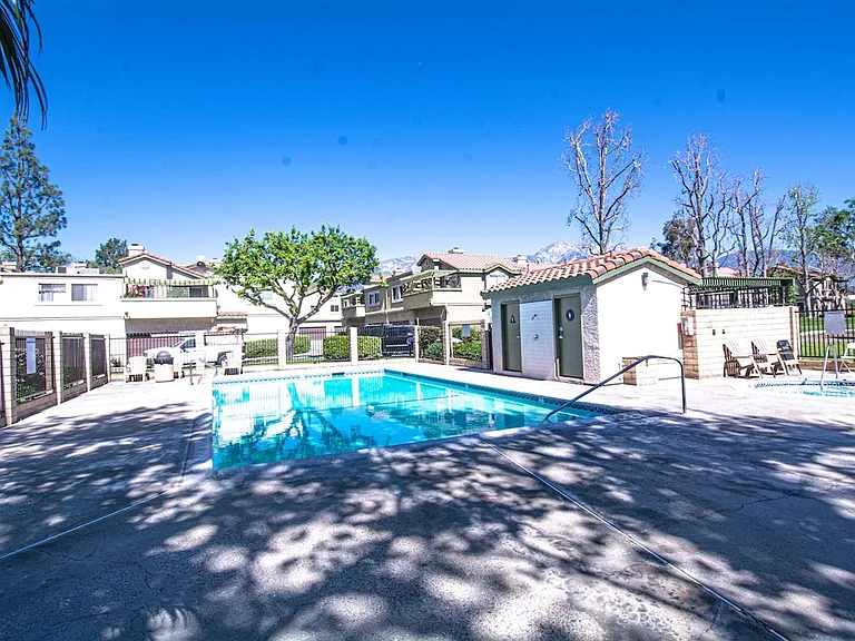 8408 Spring Desert Pl #G — Photo 29