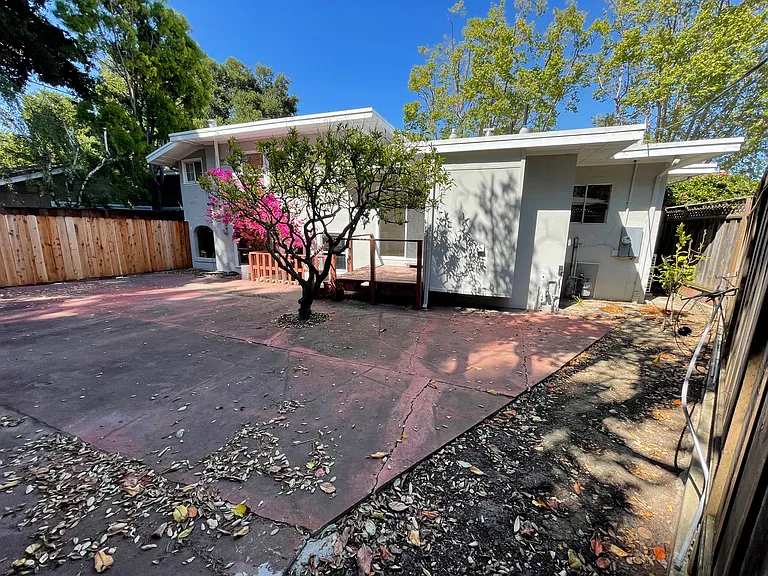 1517 Balboa Ave — Photo 19