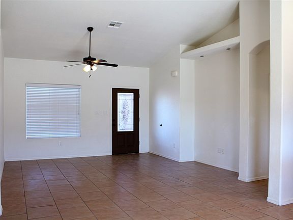 5th image of 673 W Monroe Pl