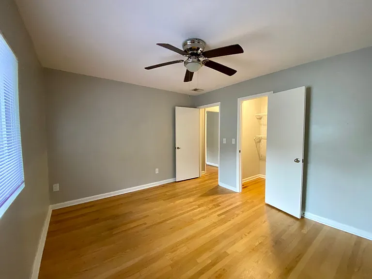 Oak Pointe Apartments — Photo 19