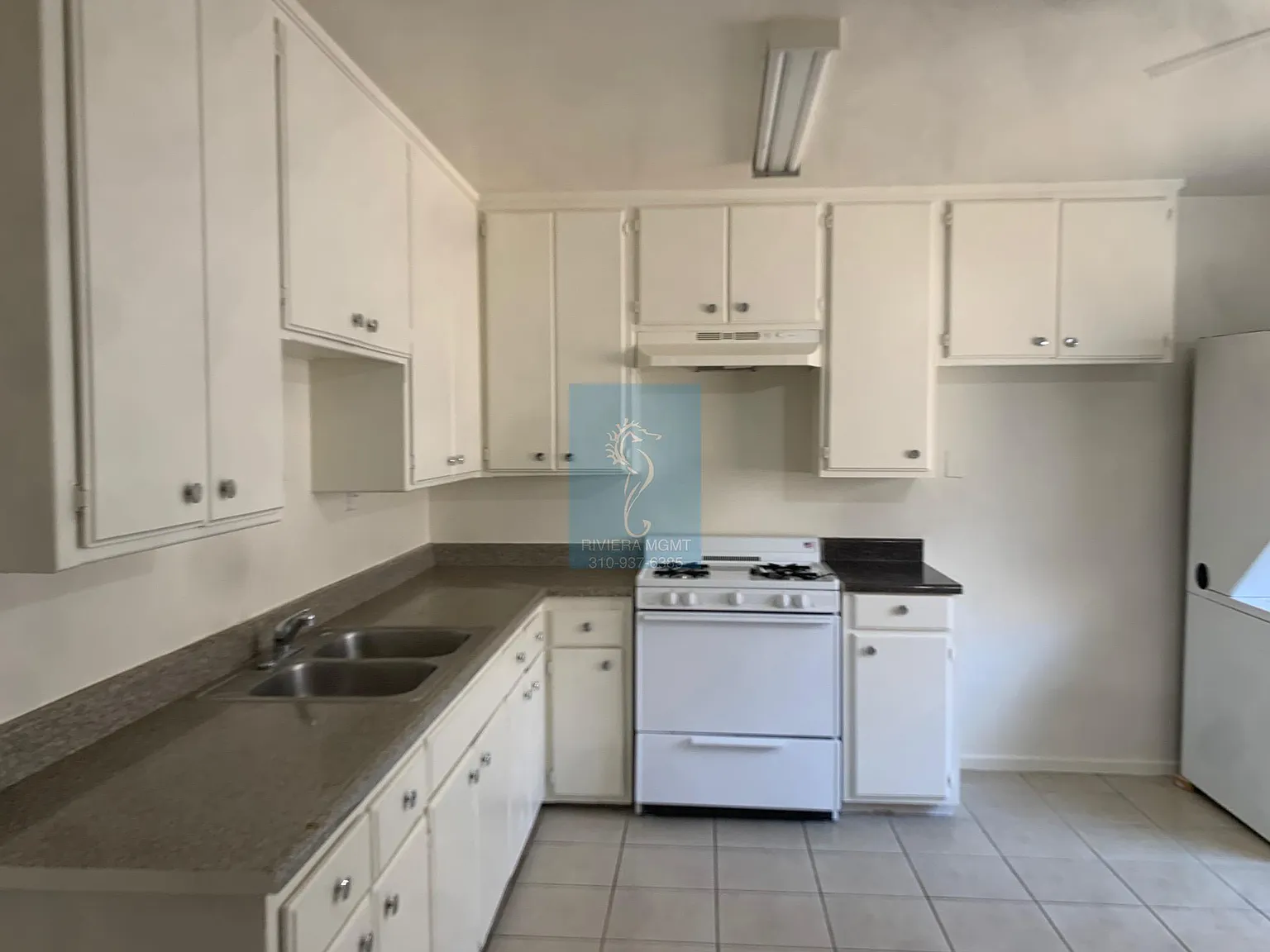 2 bed, 900 sqft, $2,395 — Photo 2