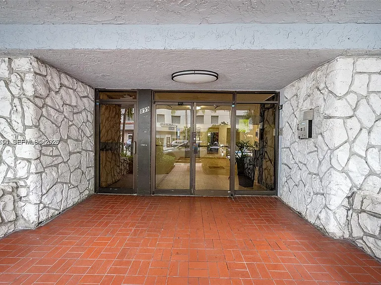 899 West Ave #7E — Photo 28