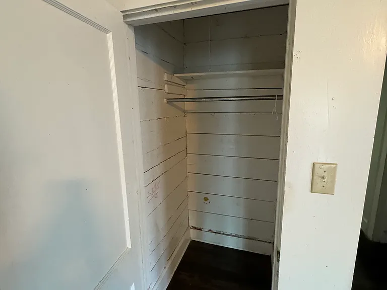 2915 Homan Ave #2915 HOMAN AVE — Photo 8