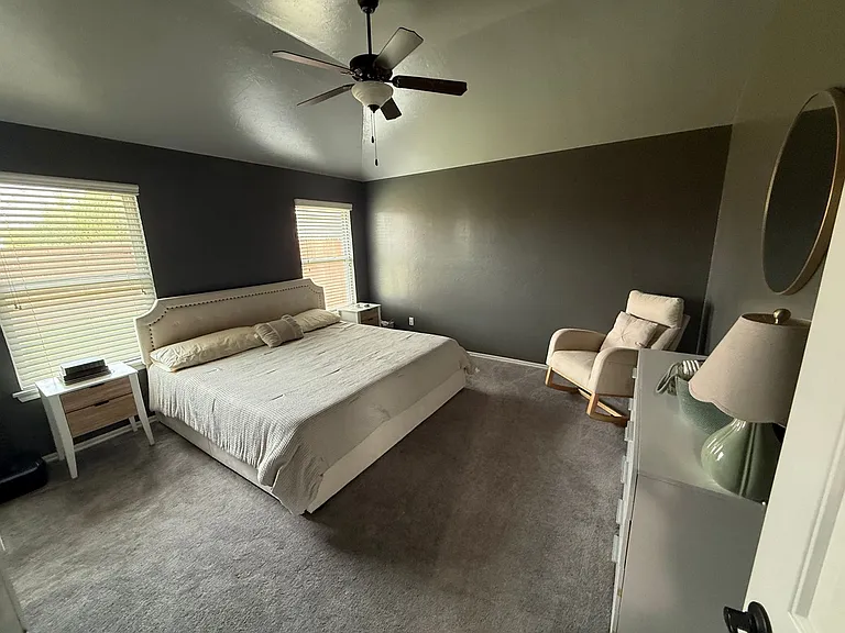 4725 Pyrope Ln — Photo 4