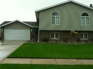 6856 W 86th Ct, Crown Pt, IN 46307