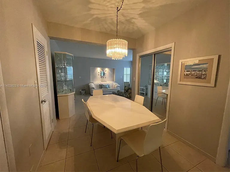 18126 Atlantic Blvd #6 — Photo 14