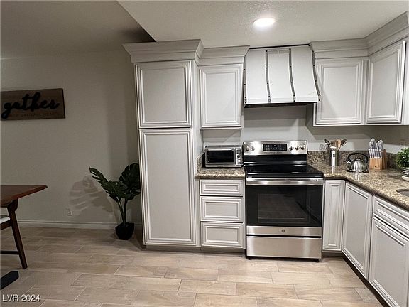 3rd image of 3261 Jericho St Unit B