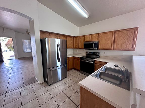 4th image of 3020 N 109th Ave