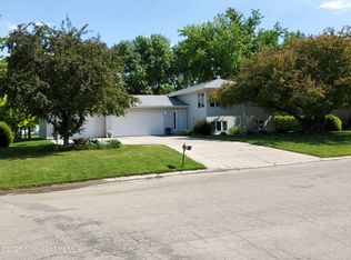 605 9th Ave SE, Barnesville, MN 56514