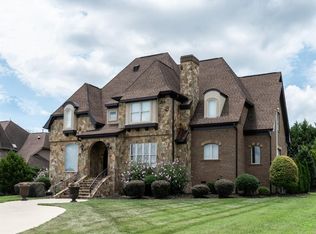 1208 Lookout Cir, Waxhaw, NC 28173