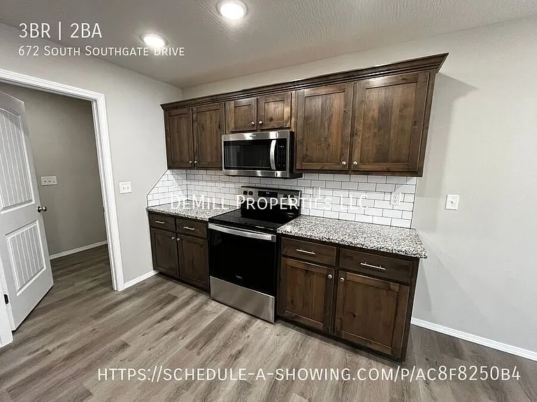 672 S Southgate Dr — Photo 6