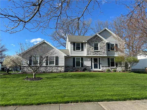 120 Donna Rd, Rochester, NY 14606