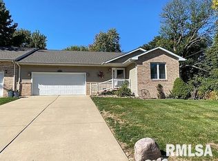 4301 Harvard Dr, Springfield, IL 62712